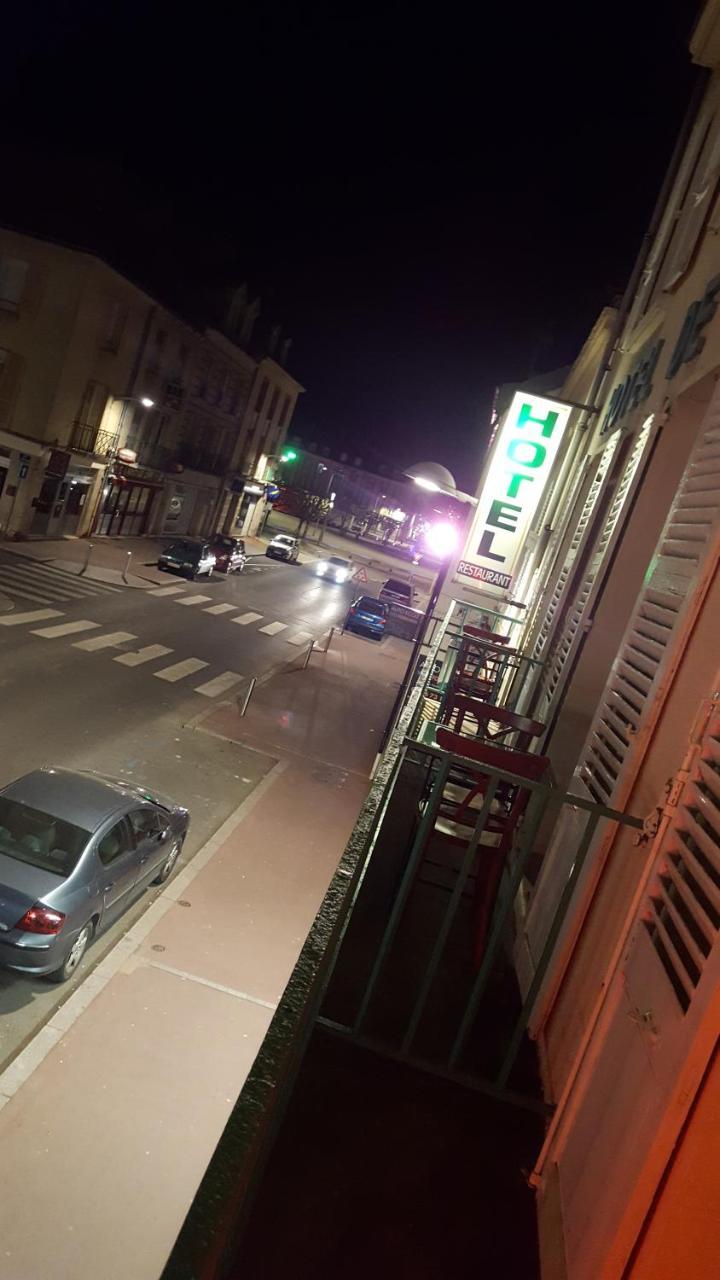 Hotel De La Cloche Sp 兰斯 外观 照片
