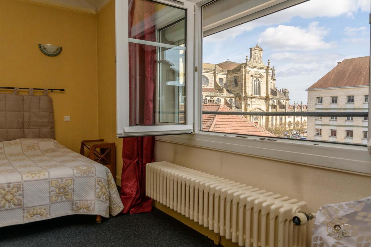 Hotel De La Cloche Sp 兰斯 外观 照片