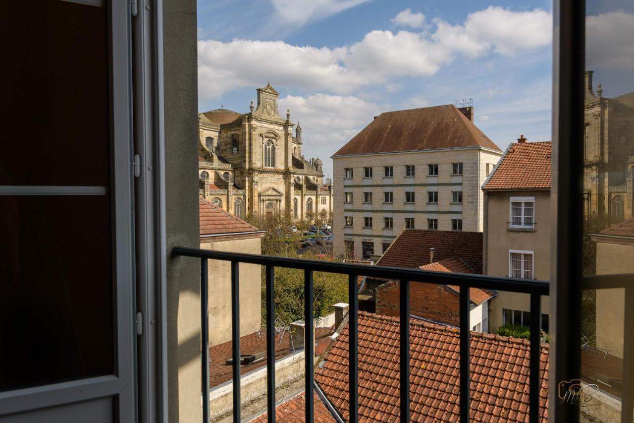 Hotel De La Cloche Sp 兰斯 外观 照片
